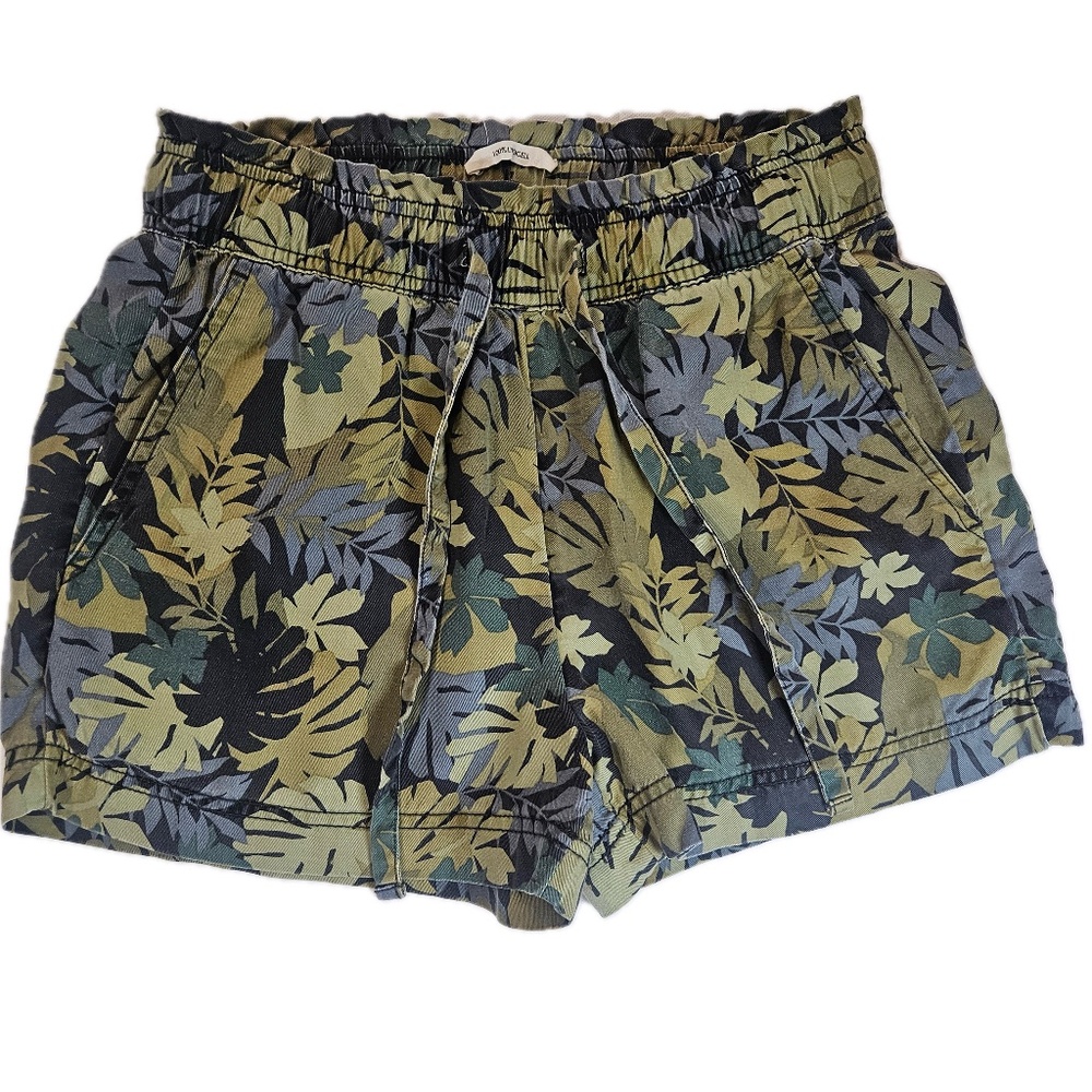 Nicole Miller Floral Shorts Womens XS Green Casual Summer Beach Boho Vacation